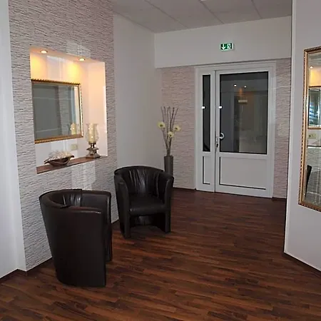 فندق Am Schuetzenberg 4*
