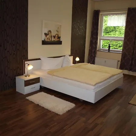 Am Schuetzenberg فندق 4*