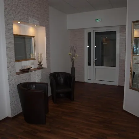 فندق Am Schuetzenberg 4*